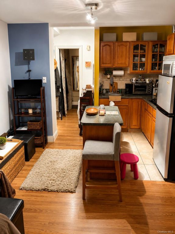 83-00 Talbot Street PH-10D, Kew Gardens, NY 11415 — photo 2