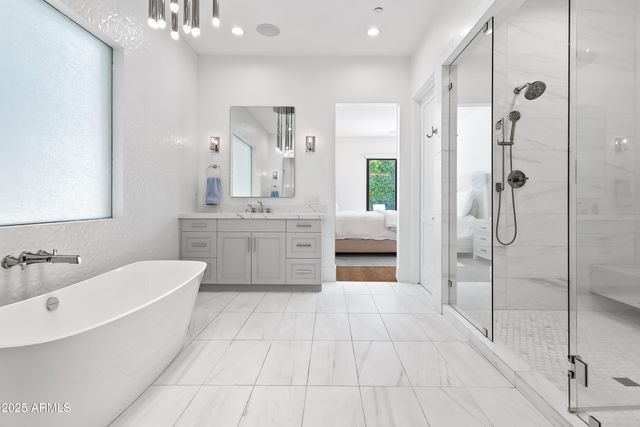 5639 N 68TH Place, Paradise Valley, AZ 85253