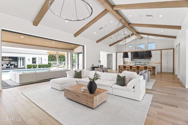 5639 N 68TH Place, Paradise Valley, AZ 85253