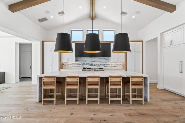 5639 N 68TH Place, Paradise Valley, AZ 85253