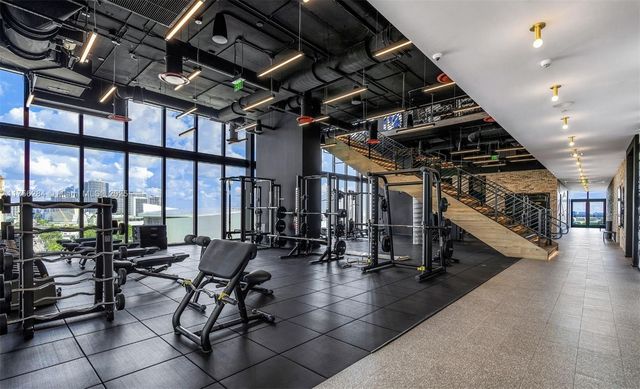 398 NE 5th St PH4701, Miami, FL 33132