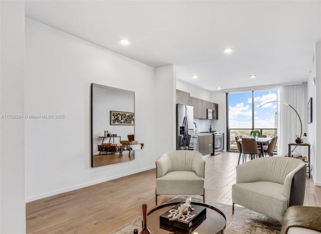 398 NE 5th St PH4701, Miami, FL 33132