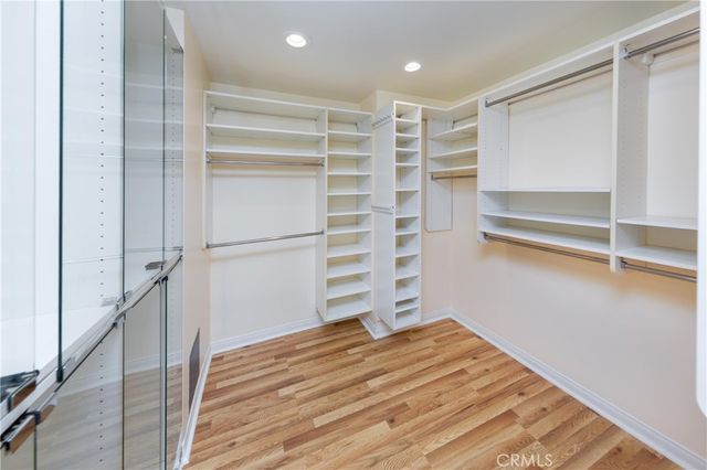 22861 Sparrowdell Drive, Calabasas, CA 91302