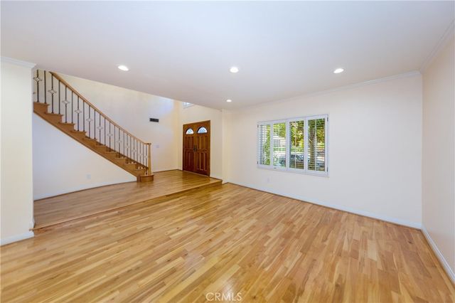 22861 Sparrowdell Drive, Calabasas, CA 91302
