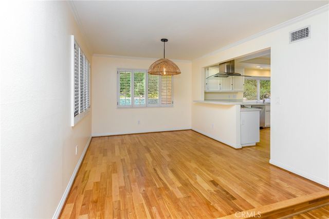 22861 Sparrowdell Drive, Calabasas, CA 91302