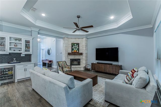 8 Daingerfield Cove, Morgans Point Resort, TX 76513