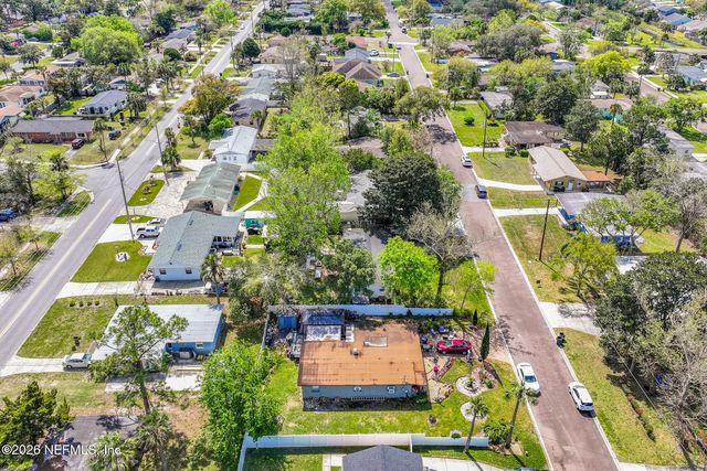 451 SARGO Road, Atlantic Beach, FL 32233
