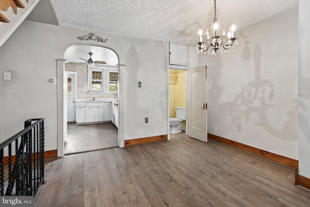 2920 S CARLISLE ST, PHILADELPHIA, PA 19145 — photo 4