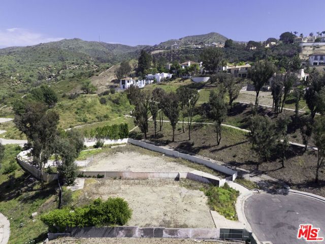 1433 El Bosque Court, Pacific Palisades (los Angeles), CA 90272