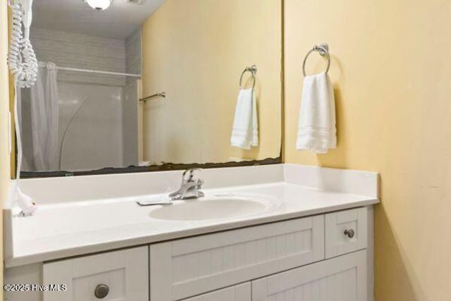 1505 N New River Drive 210, Holly Ridge, NC 28445