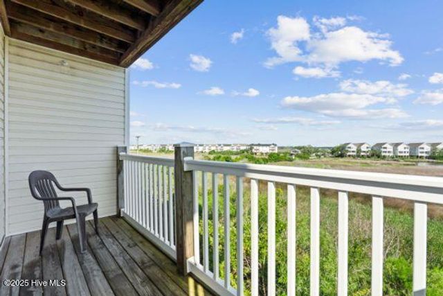 1505 N New River Drive 210, Holly Ridge, NC 28445