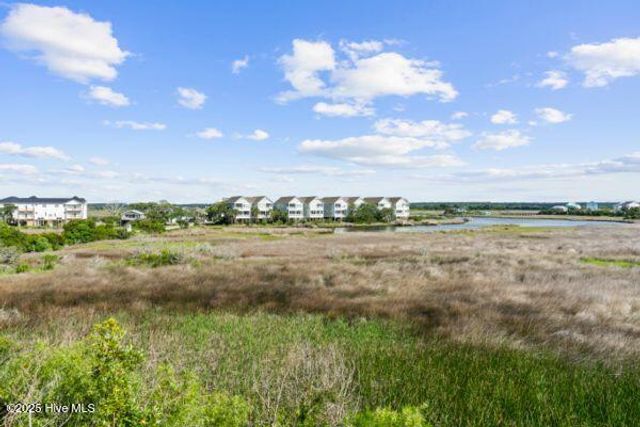 1505 N New River Drive 210, Holly Ridge, NC 28445