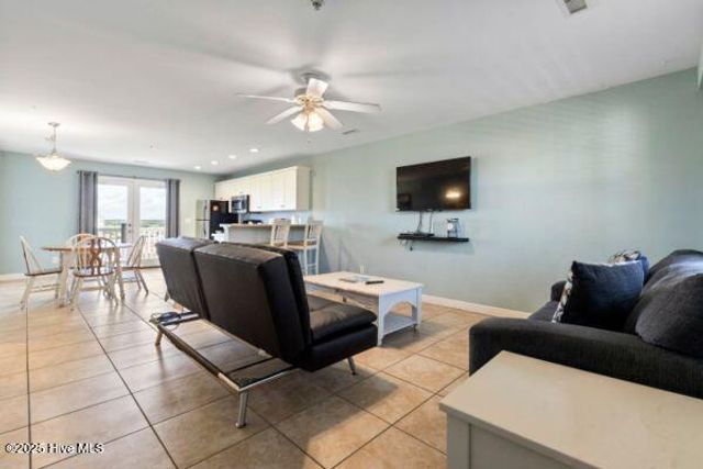 1505 N New River Drive 210, Holly Ridge, NC 28445
