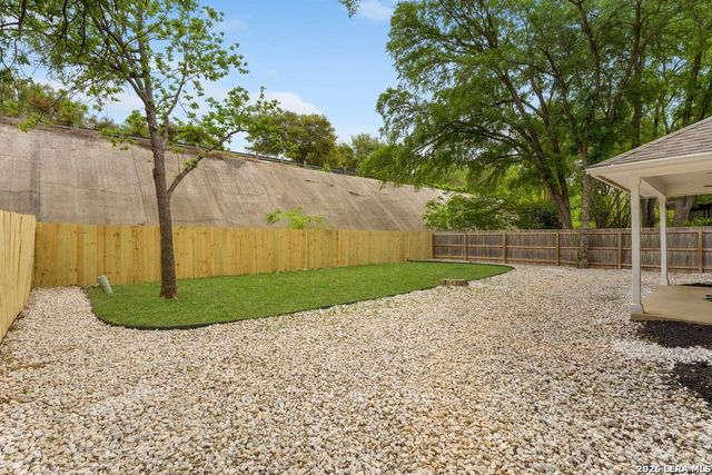 18 Dallari, San Antonio, TX 78216