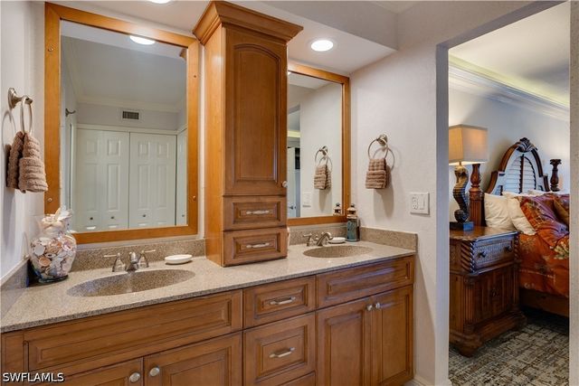 2445 W Gulf DR B-22, Sanibel, FL 33957