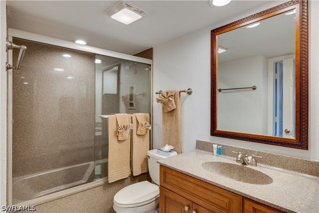 2445 W Gulf DR B-22, Sanibel, FL 33957