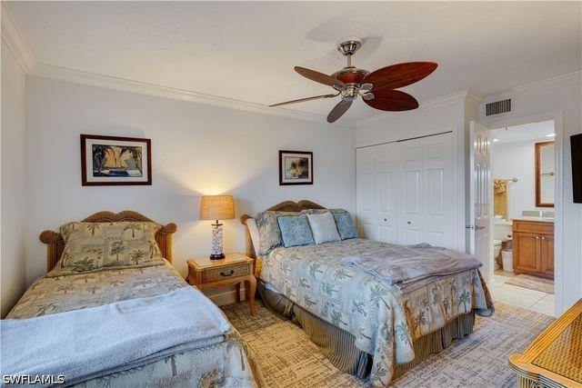 2445 W Gulf DR B-22, Sanibel, FL 33957
