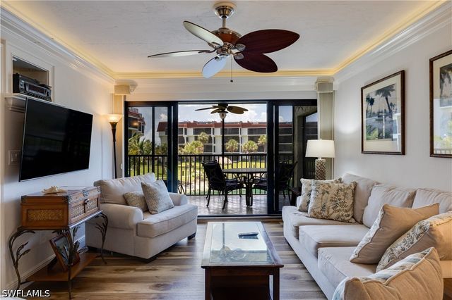 2445 W Gulf DR B-22, Sanibel, FL 33957