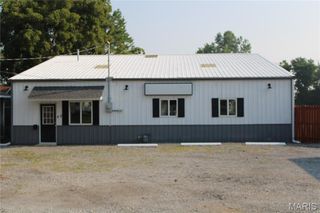 46 E Elm Street, Alton, IL 62002