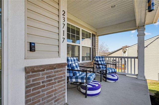 23717 W 88th Street, Lenexa, KS 66227