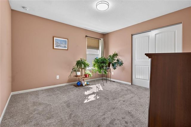 23717 W 88th Street, Lenexa, KS 66227