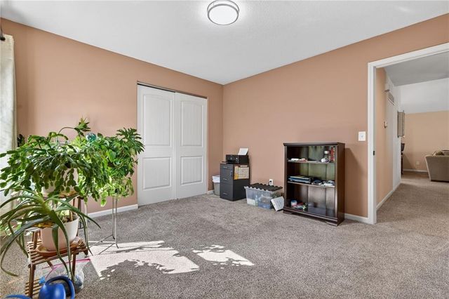 23717 W 88th Street, Lenexa, KS 66227