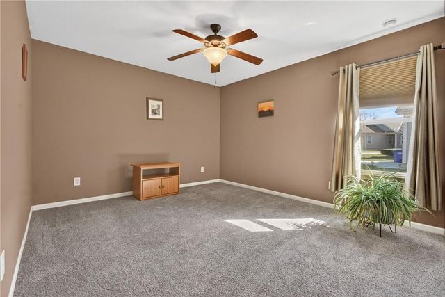 23717 W 88th Street, Lenexa, KS 66227