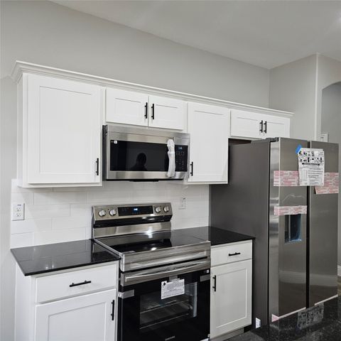 200 E 1st North Street, Kaufman, TX 75142