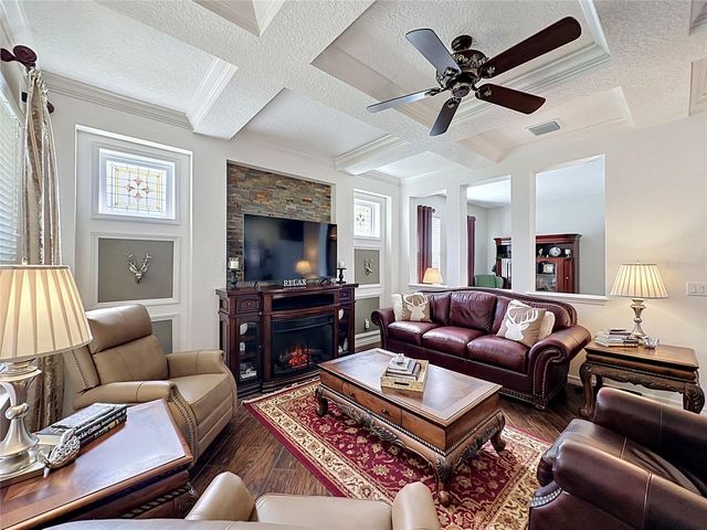 395 SILVER MAPLE ROAD, Groveland, FL 34736