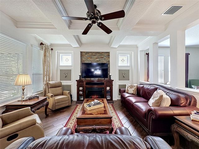 395 SILVER MAPLE ROAD, Groveland, FL 34736
