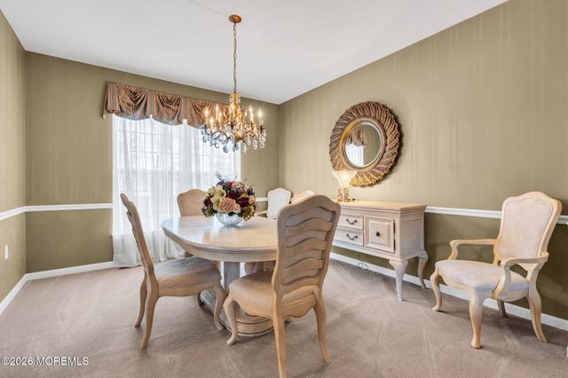 68 Periwinkle Circle, Tinton Falls, NJ 07712