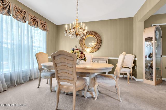 68 Periwinkle Circle, Tinton Falls, NJ 07712