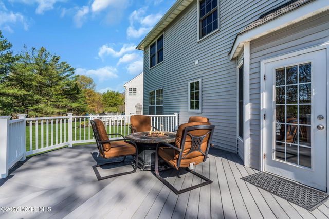 68 Periwinkle Circle, Tinton Falls, NJ 07712