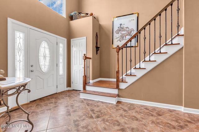 68 Periwinkle Circle, Tinton Falls, NJ 07712