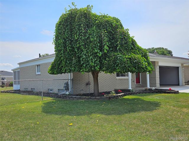 22009 Provincial Street, Woodhaven, MI 48183