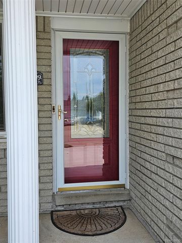 22009 Provincial Street, Woodhaven, MI 48183