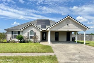 729 N Belle Circle, Breaux Bridge, LA 70517