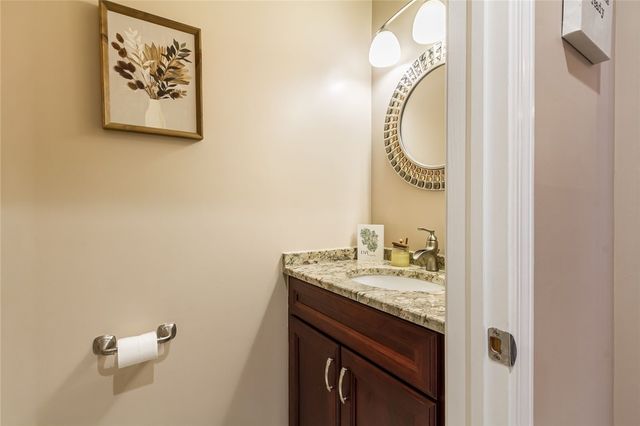 302 Marina View Lane, Webster, NY 14580