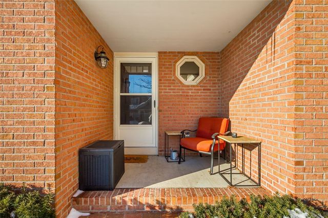 302 Marina View Lane, Webster, NY 14580