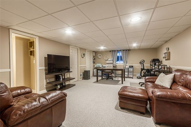 302 Marina View Lane, Webster, NY 14580