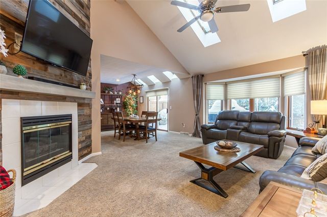 302 Marina View Lane, Webster, NY 14580