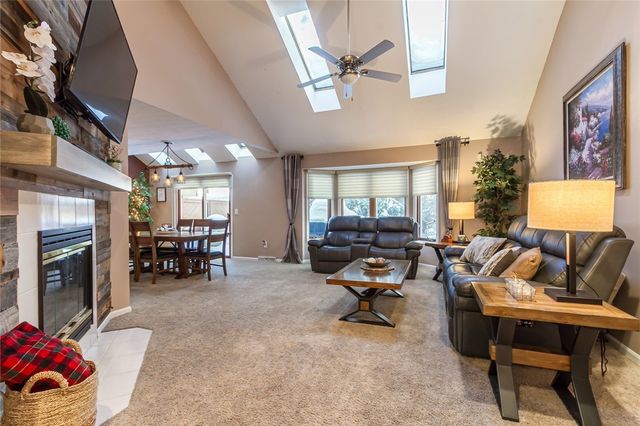 302 Marina View Lane, Webster, NY 14580