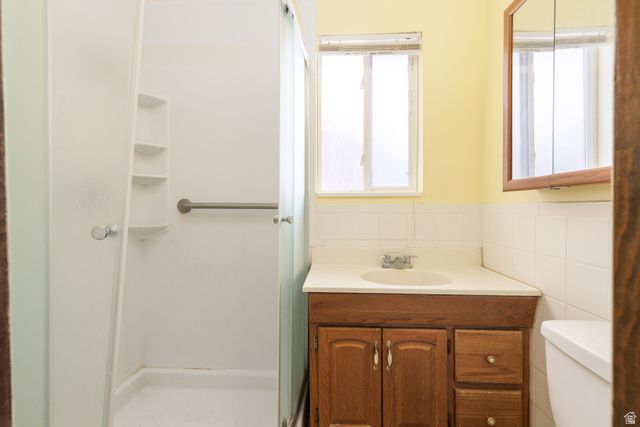 4806 S 2500 W, Roy, UT 84067