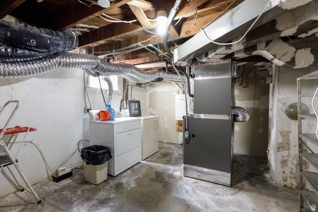 4806 S 2500 W, Roy, UT 84067