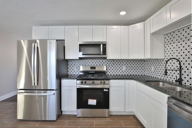 2971 Queensrowe Drive, Columbus, OH 43227