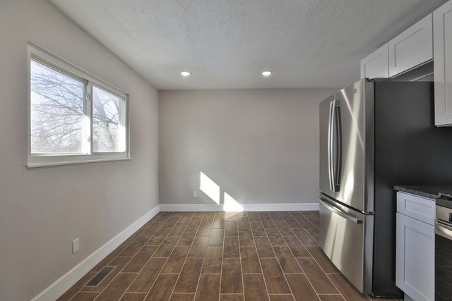 2971 Queensrowe Drive, Columbus, OH 43227