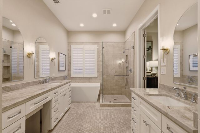 2324 Harrisburg Lane, Plano, TX 75025