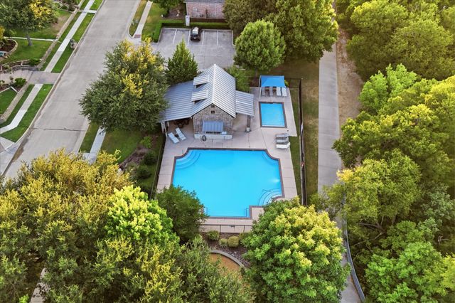 2324 Harrisburg Lane, Plano, TX 75025