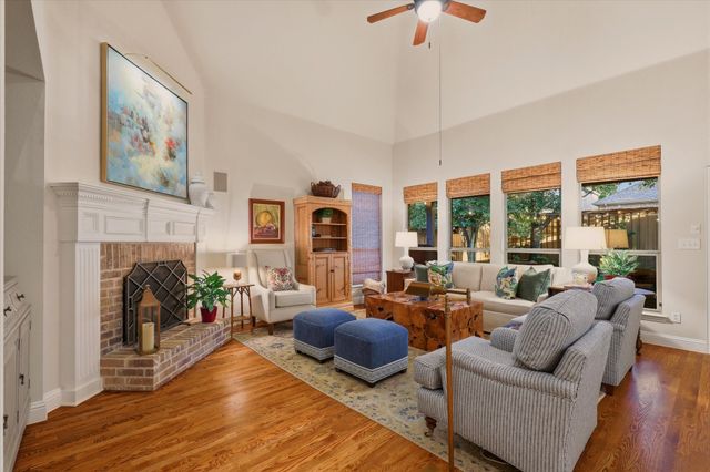2324 Harrisburg Lane, Plano, TX 75025