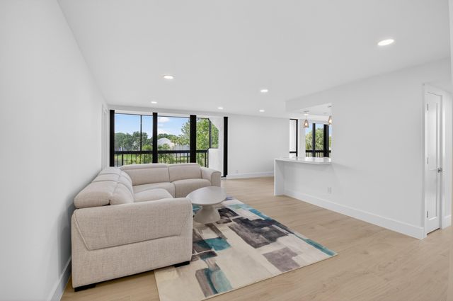 1732 Bridgewood Drive, Boca Raton, FL 33434
